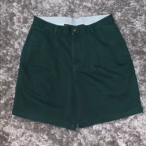 Bill Blass NWT 34 w green shorts